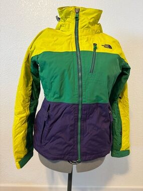 North Face Cryptic Women’s Ski Jacket Size M